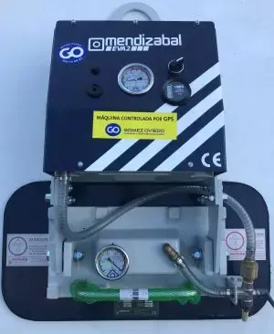 GOMEZ OVIEDO- ALQUILER DE MAQUINARIA- PINZA DE VACIO MENDIZABAL.jpg